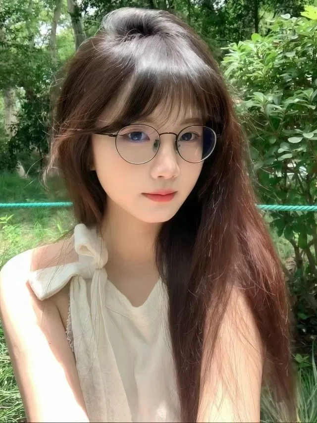 建邺07小纯 萝莉嫩妹 可69 舌吻 无帽 真人真照